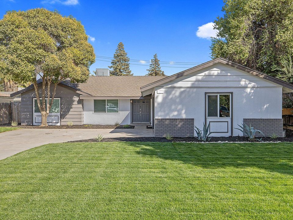 1st image of 2716 S Fairway Court