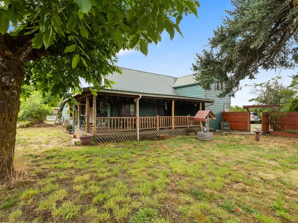 5993 Nonpareil Rd, Sutherlin, OR 97479