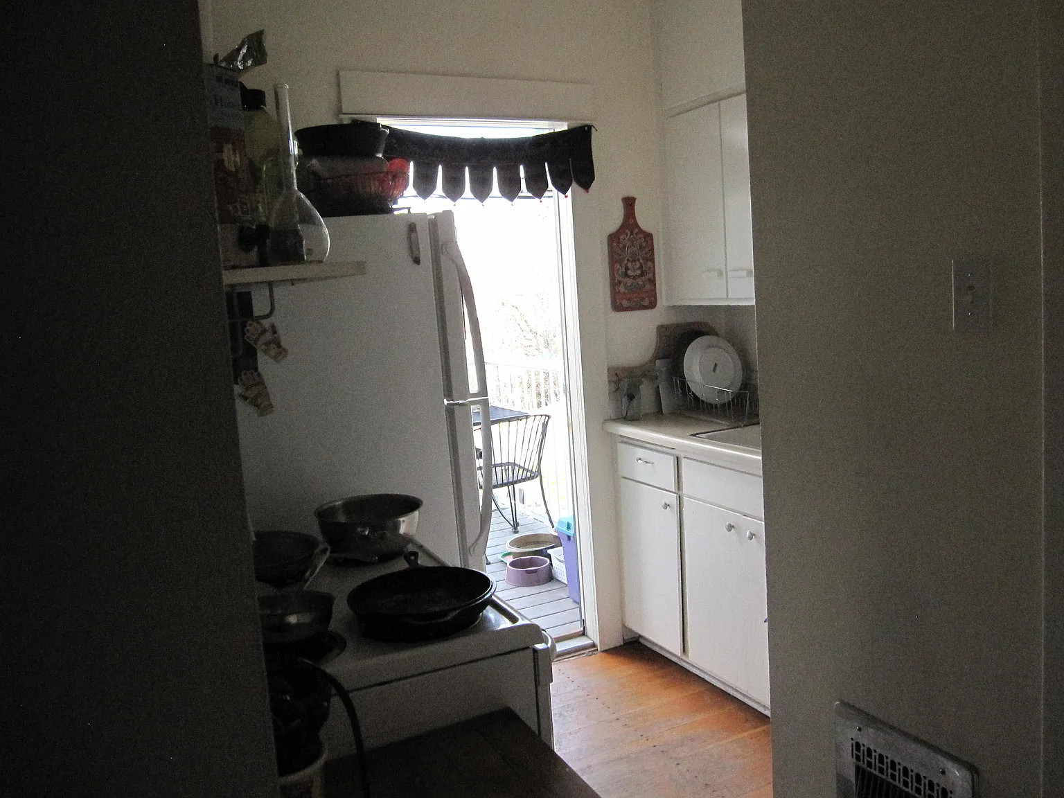 1 bed, $1,100 — Photo 4