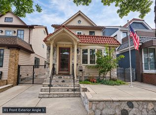 7905 Woodhaven Blvd, Glendale, NY 11385