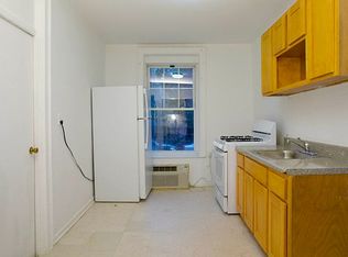 554 Georgia Ave #1L, Brooklyn, NY 11207