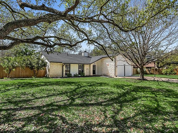 2nd image of 2606 W Messick Loop