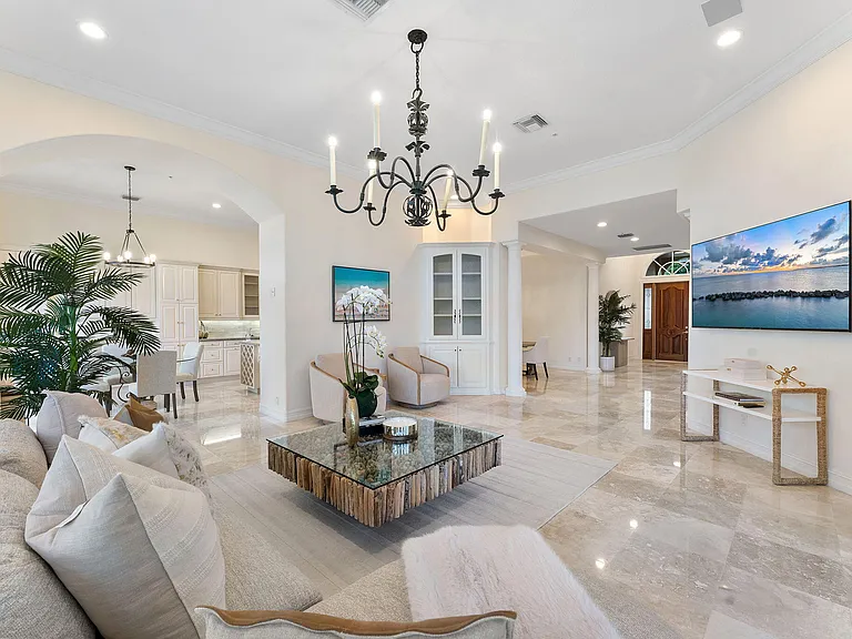 3632 S Ocean Blvd — Photo 4