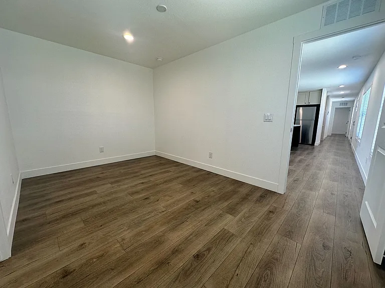 2060 N Ctr #411 — Photo 12