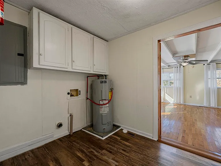 2736 Bill Dedmon Rd — Photo 16