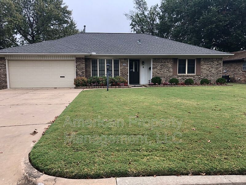 1st image of 3507 S Granite Ave