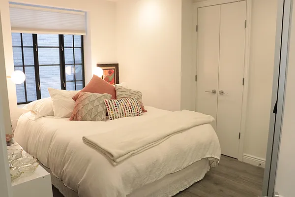 Rented by Corcoran | media 30