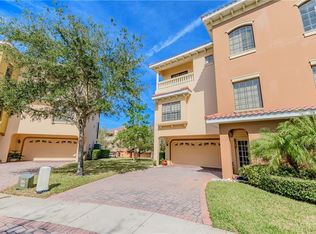 1619 Kismet Ct, Tarpon Springs, FL 34689