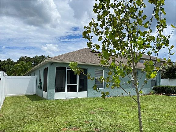 3rd image of 7232 Twin Cedar Ln