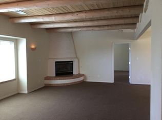 1101A Harrison Rd, Santa Fe, NM 87507