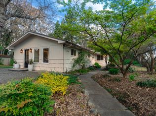 6764 Tarry Ln, Talent, OR 97540