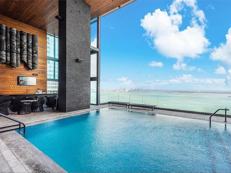1451 Brickell Ave #5 — Photo 8