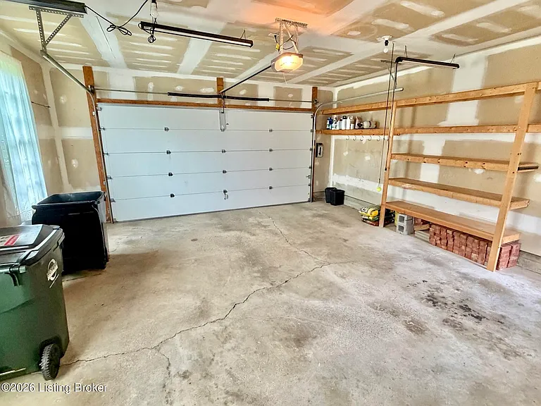 7005 Shallow Lake Rd — Photo 38