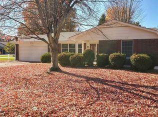 3309 Shrewsbury Ln, Saint Charles, MO