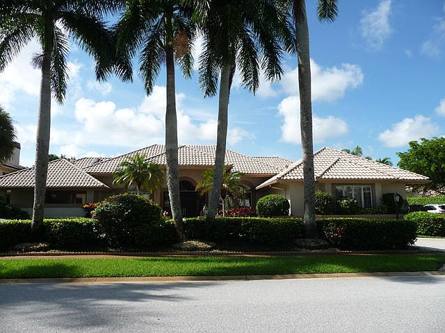 Home For Sale In St Andrews Country Club