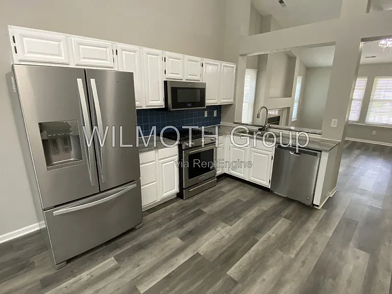 8457 Traders Ct — Photo 6