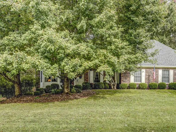 333 Roscommon Dr, Bristol, TN 37620