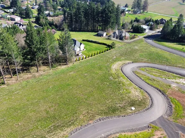 16574 NE Koss Dr, Newberg, OR 97132