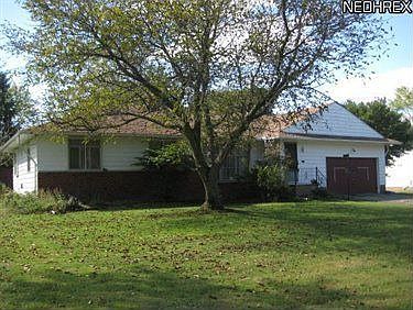 1st image of 8878 Falls Ln