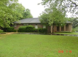 112 Sam Davis Dr, Springfield, TN 37172