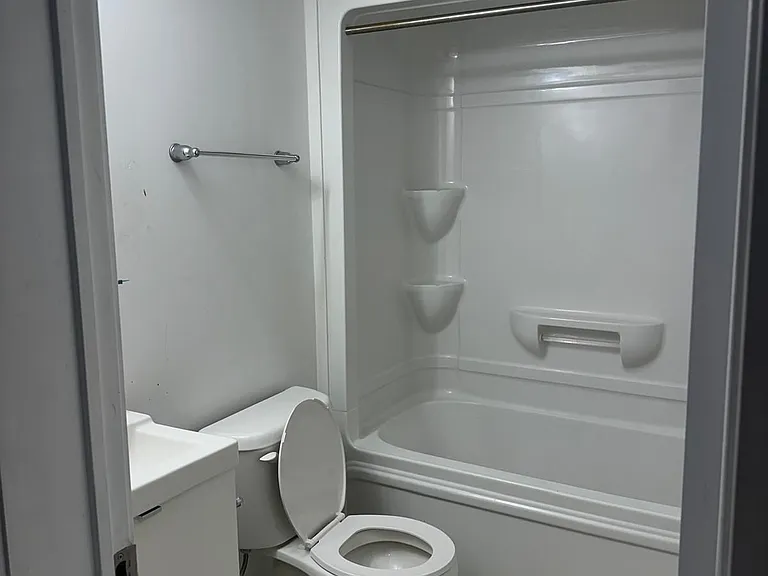 1760 Simcoe St N #65 — Photo 7