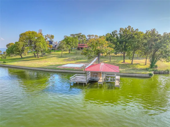 185 Country Ln, Livingston, TX 77351