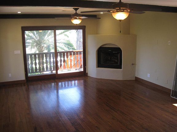 4th image of 8011 Prospect Way