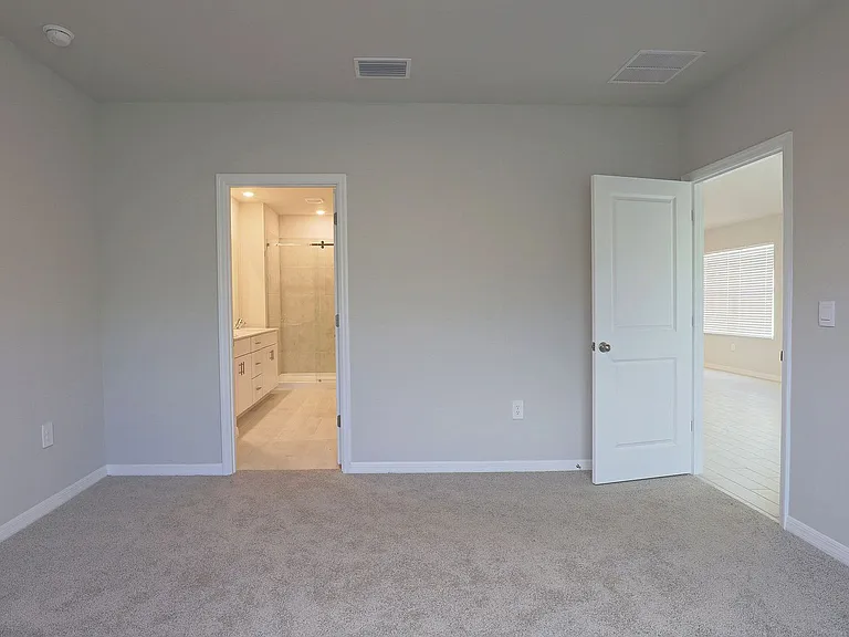 1156 Brooklands Dr — Photo 9