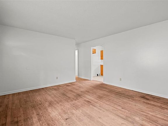 3rd image of 2629 S 31st St