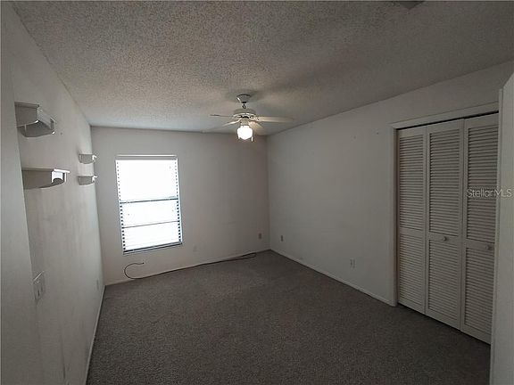 5th image of 1568 Margarete Crescent Dr