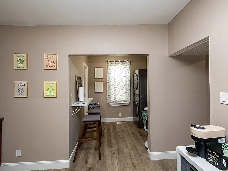 5811 Bridge Ave — Photo 9