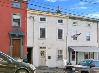 141 Levering St, Philadelphia, PA 19127