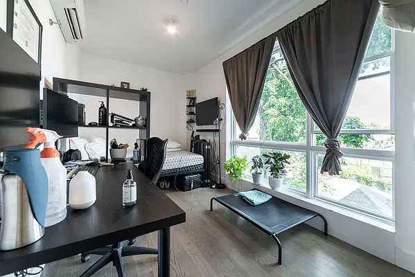 Rented by Twin Group | media 28