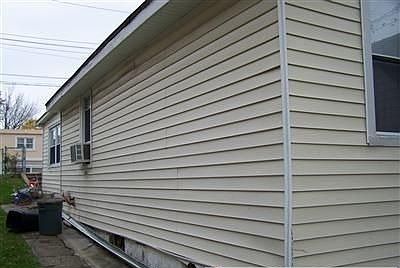4th image of 1831 Arnow Ave