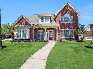 2864 Everett Dr, Friendswood, TX 77546