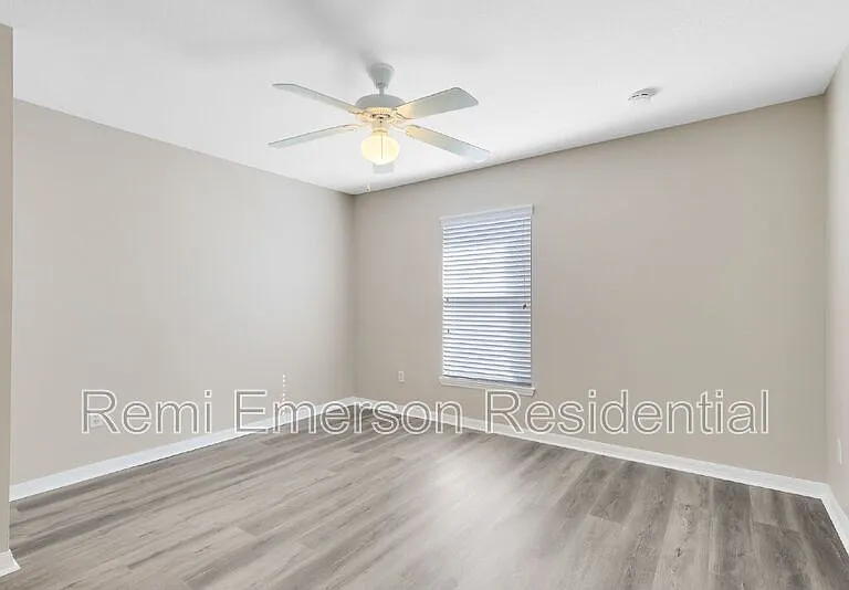 139 Ridgebrook Ct — Photo 17