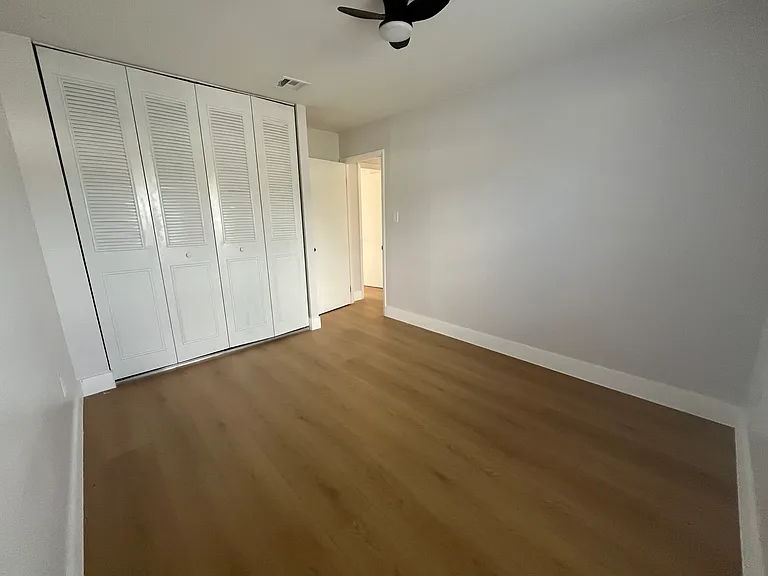 7650 SW 133rd Ave — Photo 9
