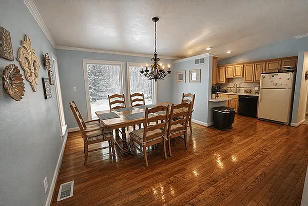 2470 Crooked Lake Rd — Photo 5