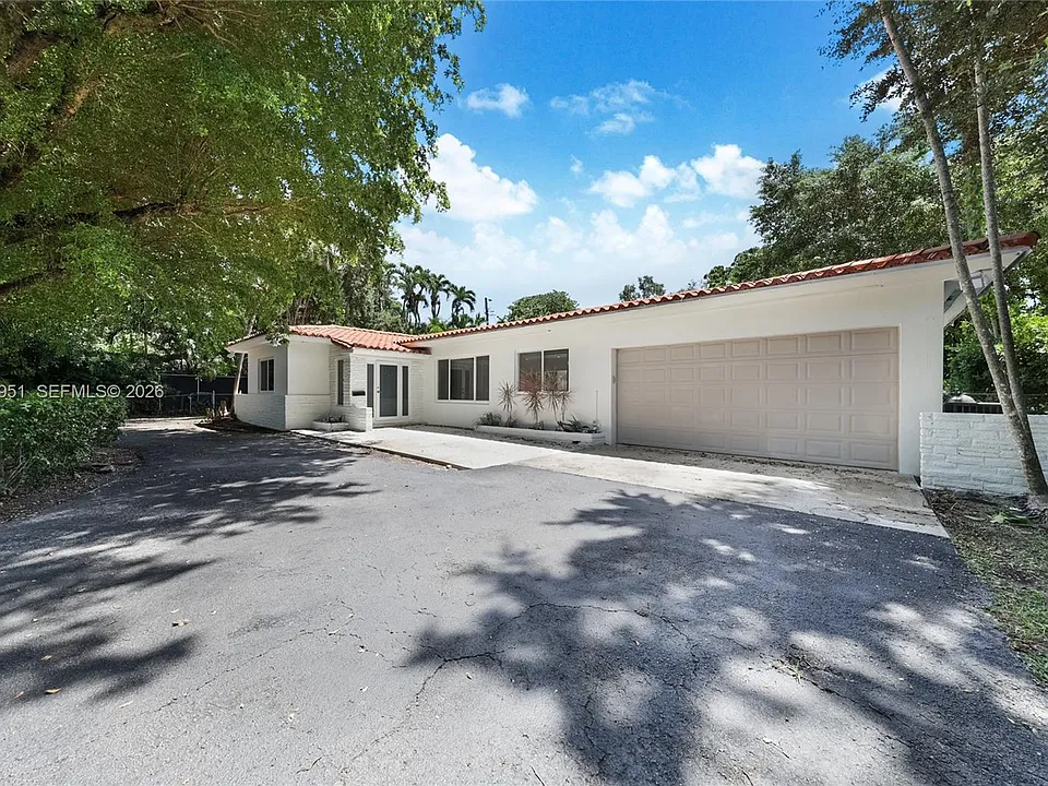 1410 Bird Rd