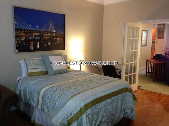 4th image of 53 Baldwin St #1