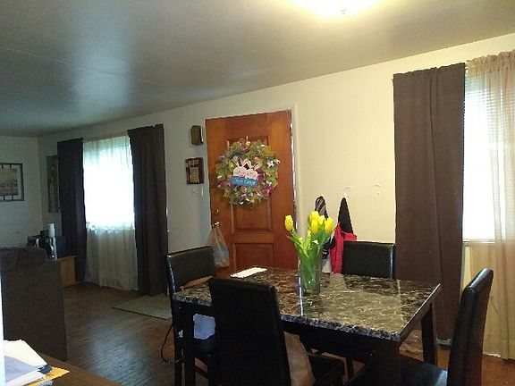 5th image of 1513 Chaucer St