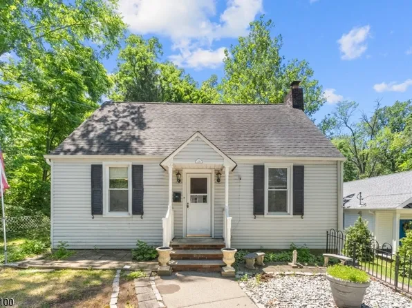 226 E Northfield Rd, Livingston Twp., NJ 07039