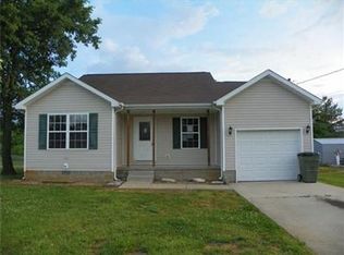 109 Lee Ln, Hopkinsville, KY 42240