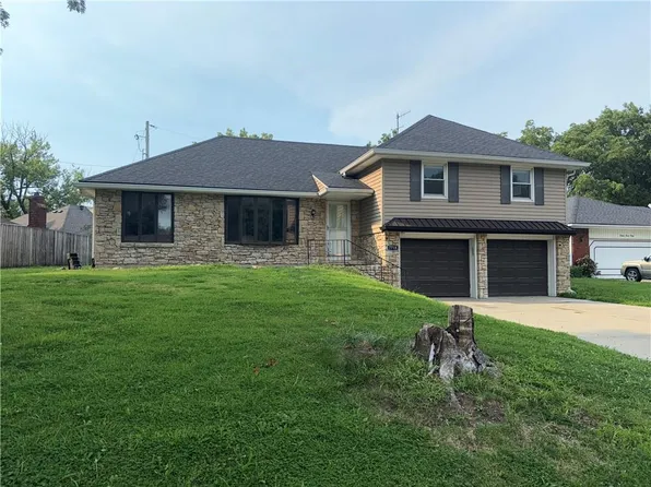 7718 New Jersey Ave, Kansas City, KS 66112