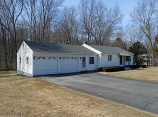 10 Hickory Hill Dr, Andover, CT 06232