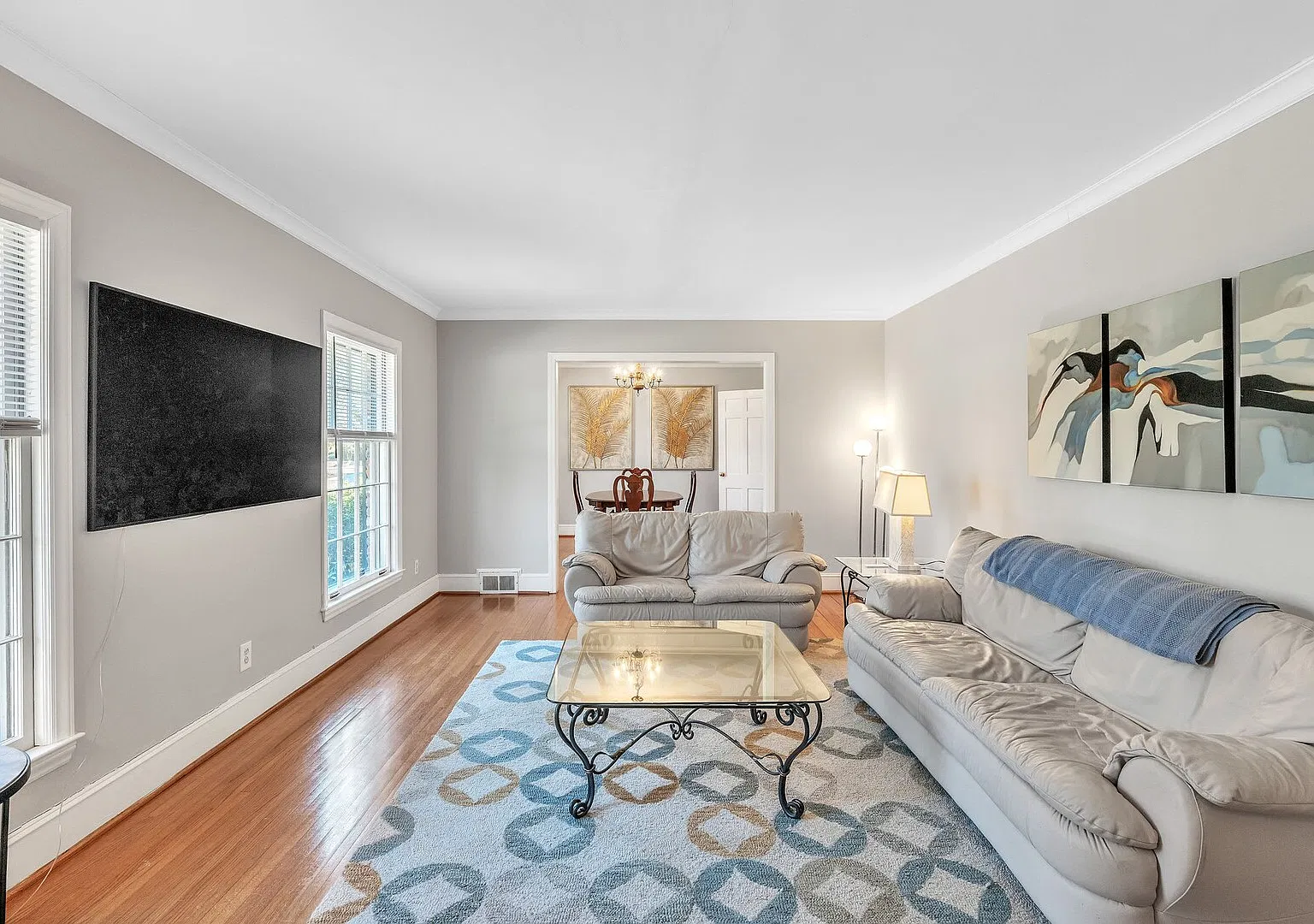 4BR Ranch Near Southpark | Porch + Big Backyard — Photo 1