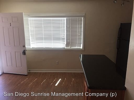 5th image of 4639 35th St Unit 05