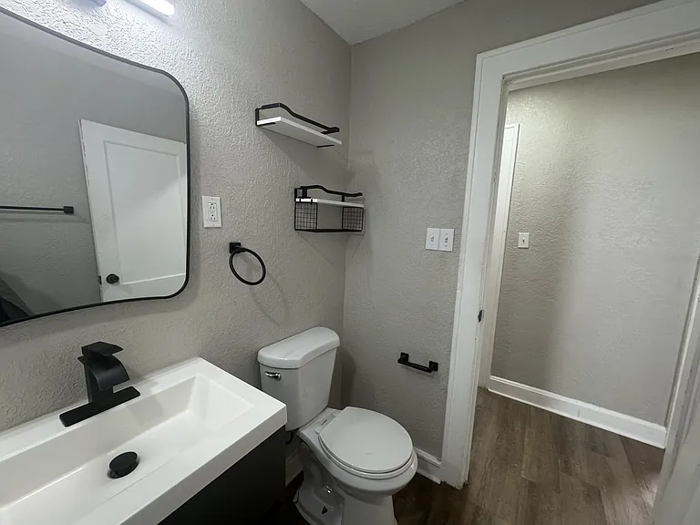4232 Virginia Ave #2 — Photo 11