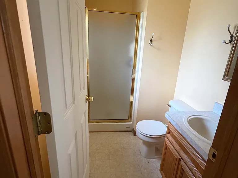 30300 Madison Ave — Photo 19