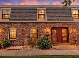746 Carriage Cir, Pittsburgh, PA 15205